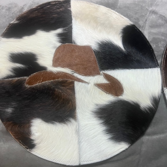 New Cowhide Patchwork Coasters Set and 3 placemats earth tones - Picture 6 of 9